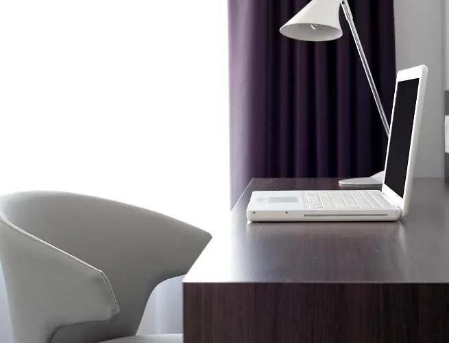 Park Plaza Отель Эйндховен