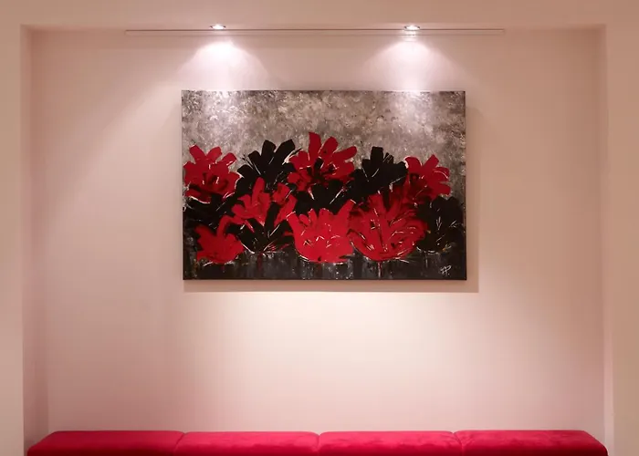 Отель Park Plaza 4*