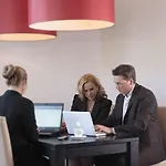 Szálloda Park Plaza 4*