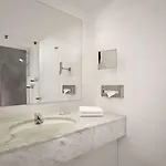Szálloda Park Plaza 4*
