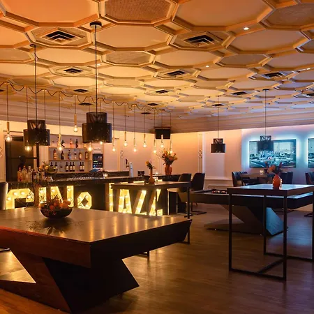 Park Plaza 4* Αϊντχόφεν
