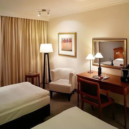 Szálloda Park Plaza Eindhove