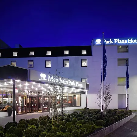 Park Plaza Hotel 4*